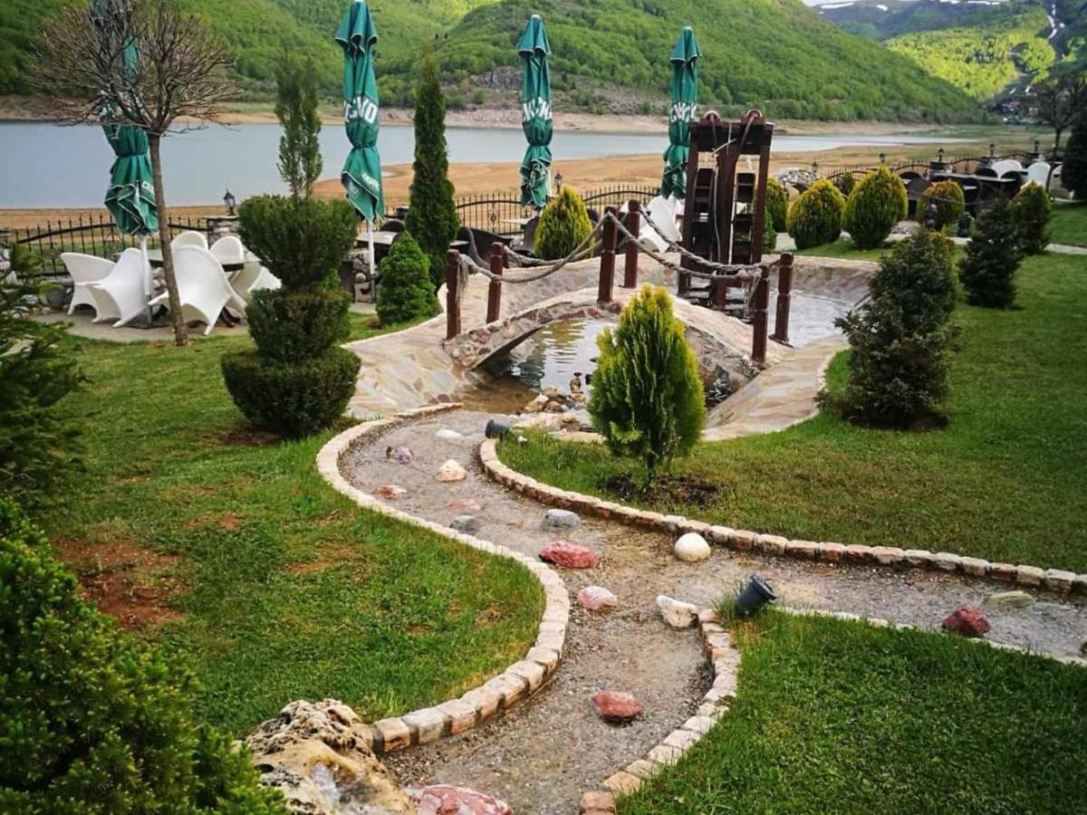 Rey Hotel Mavrovo Exterior photo